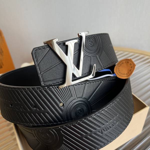 Louis Vuitton 40MM Belt LVB00319-1